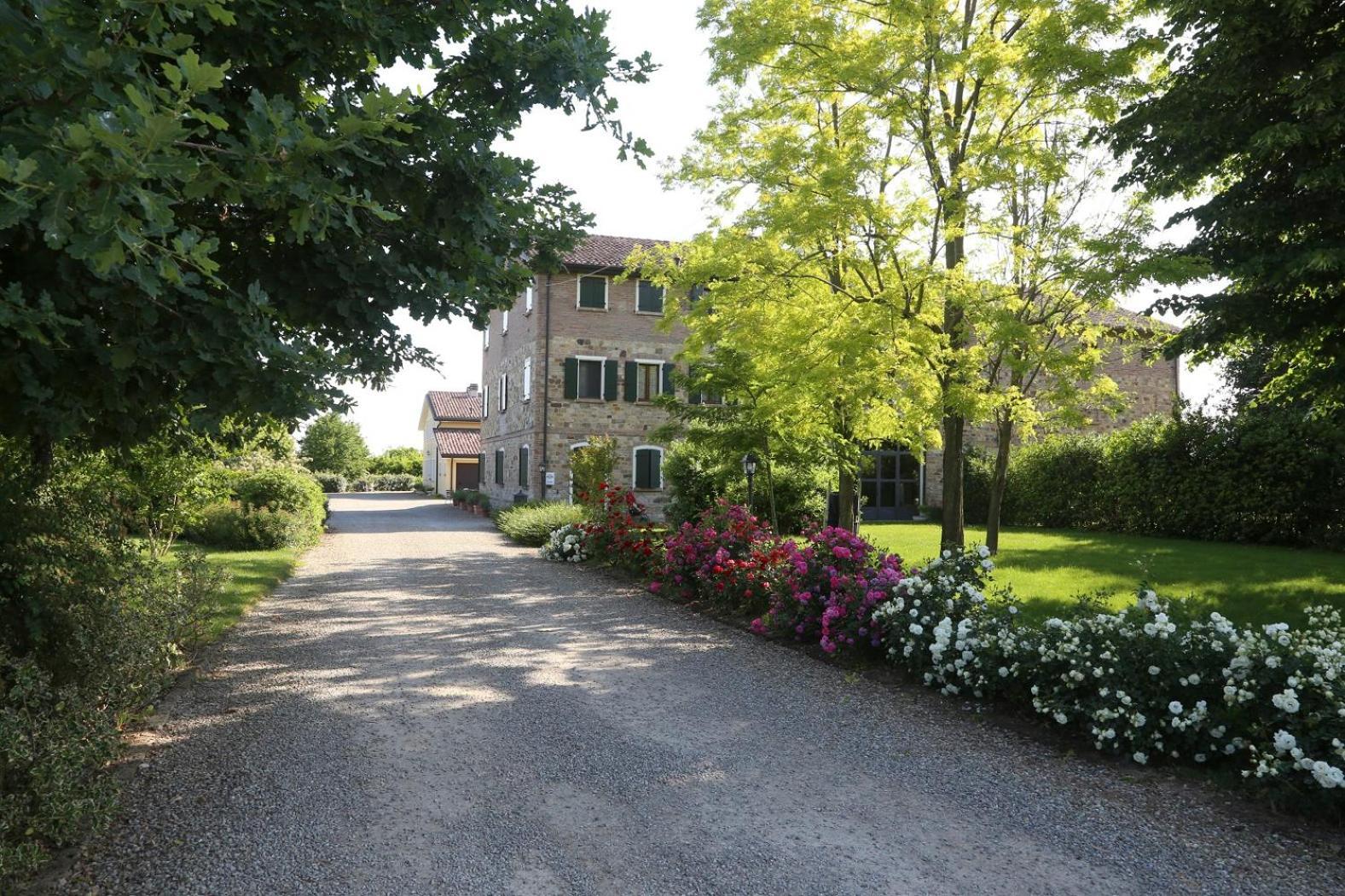 Agriturismo Il Brugnolo สกานดิอาโน ภายนอก รูปภาพ