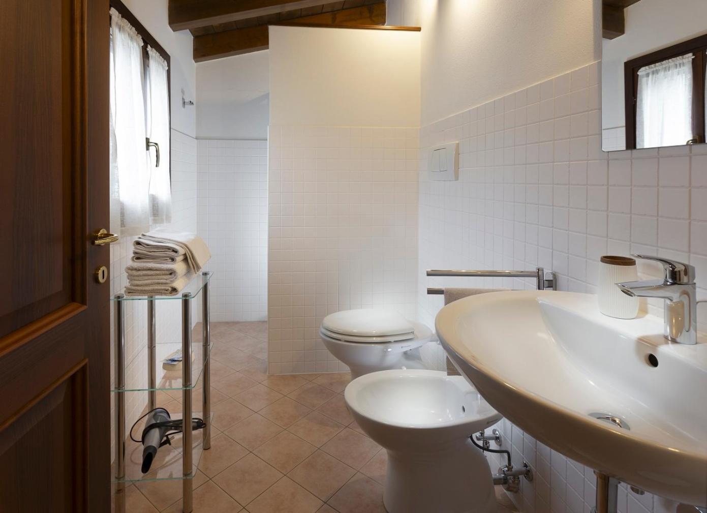 Agriturismo Il Brugnolo สกานดิอาโน ภายนอก รูปภาพ